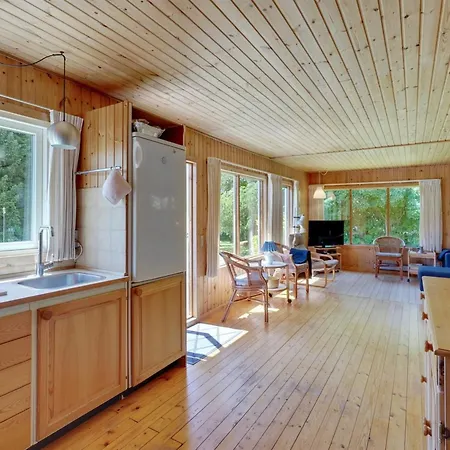 Hege - 450m From The Sea By Interhome Fakse Ladeplads