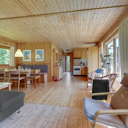 Hege - 450m From The Sea By Interhome Fakse Ladeplads